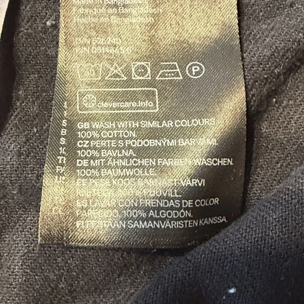 H&M Divided Black Denim Pencil Skirt with Zipper